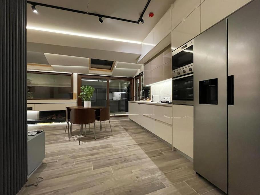 Acropolis Lux Apartment Athen Eksteriør billede