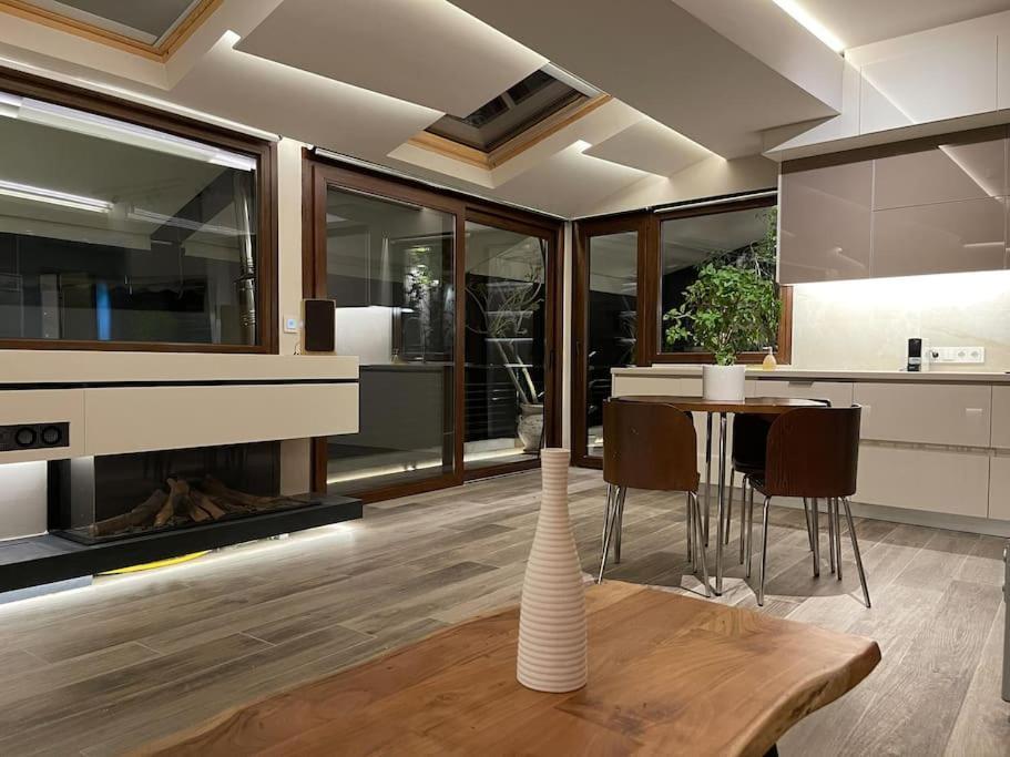 Acropolis Lux Apartment Athen Eksteriør billede